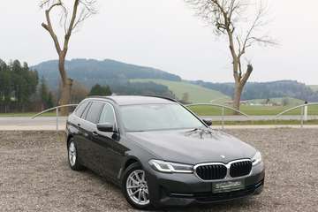 d xDrive*AHK*Braunes Leder*Laser Licht*Ambientebel