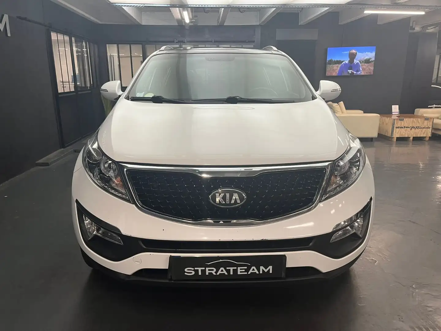 Kia Sportage Premium 2WD Blanc - 1