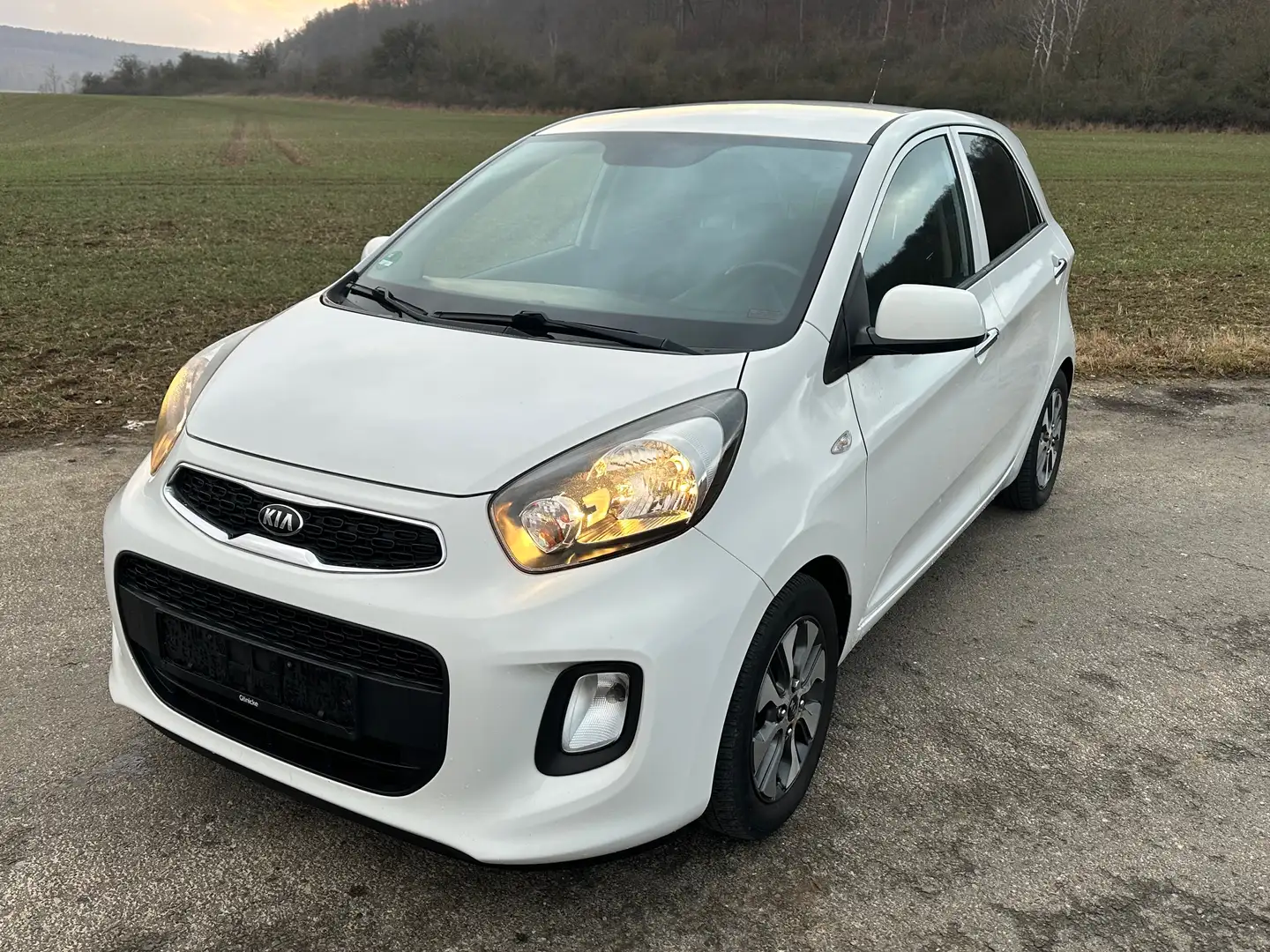 Kia Picanto Dream Team Weiß - 1