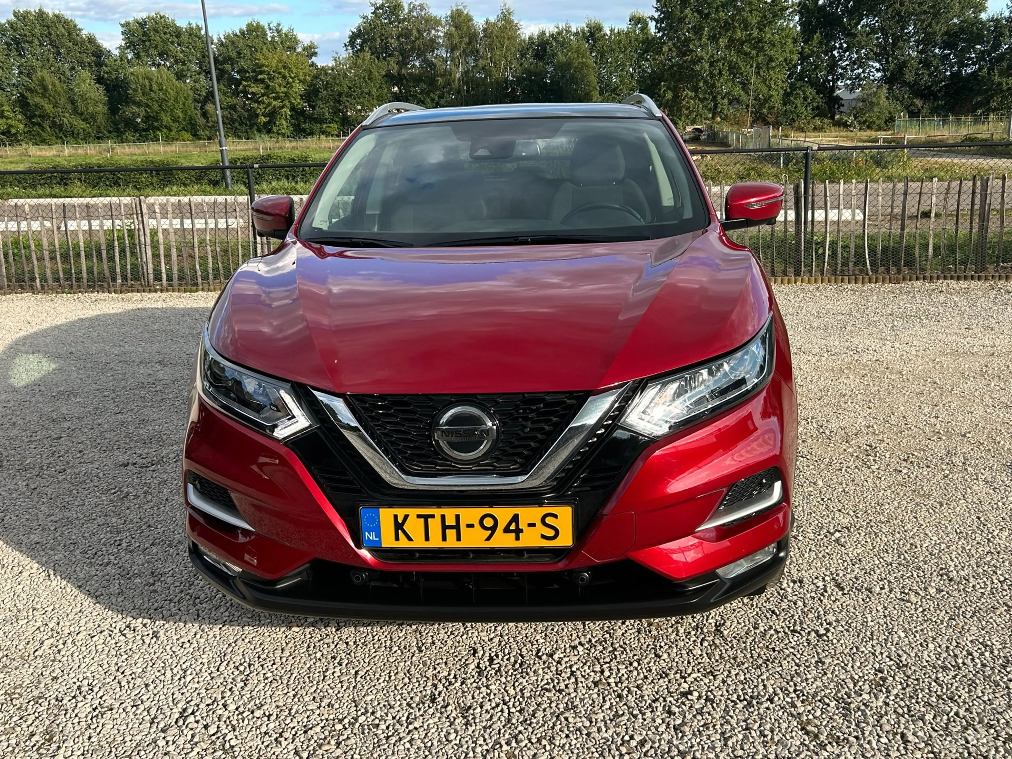 Nissan Qashqai 1.3 DIG-T N-Connecta Panoramadak, 360 camera, Navi — photo 19