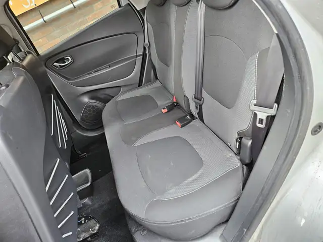 Renault Captur view 27