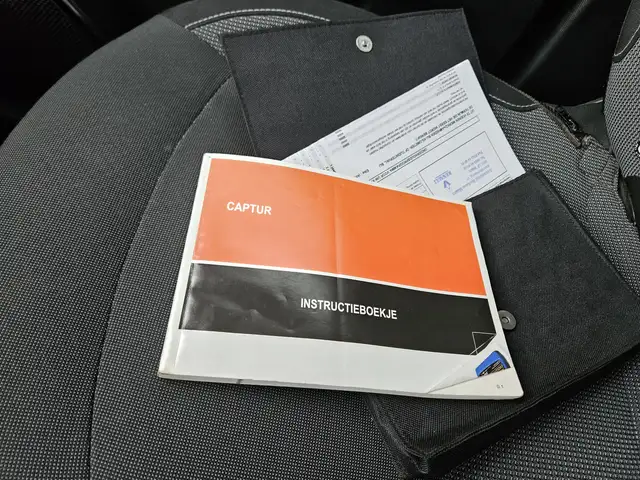 Renault Captur view 24