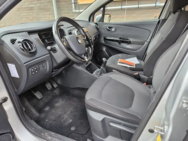 Renault Captur view 9
