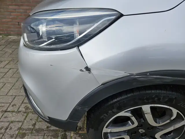Renault Captur view 5