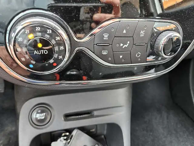 Renault Captur view 17