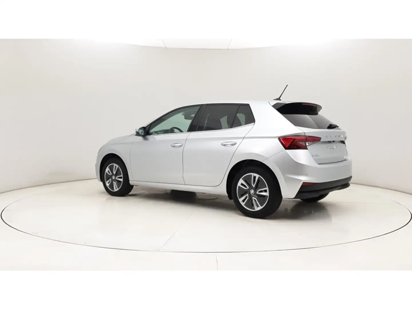 Skoda Fabia Style 1.0 tsi 95ch Gris - 2