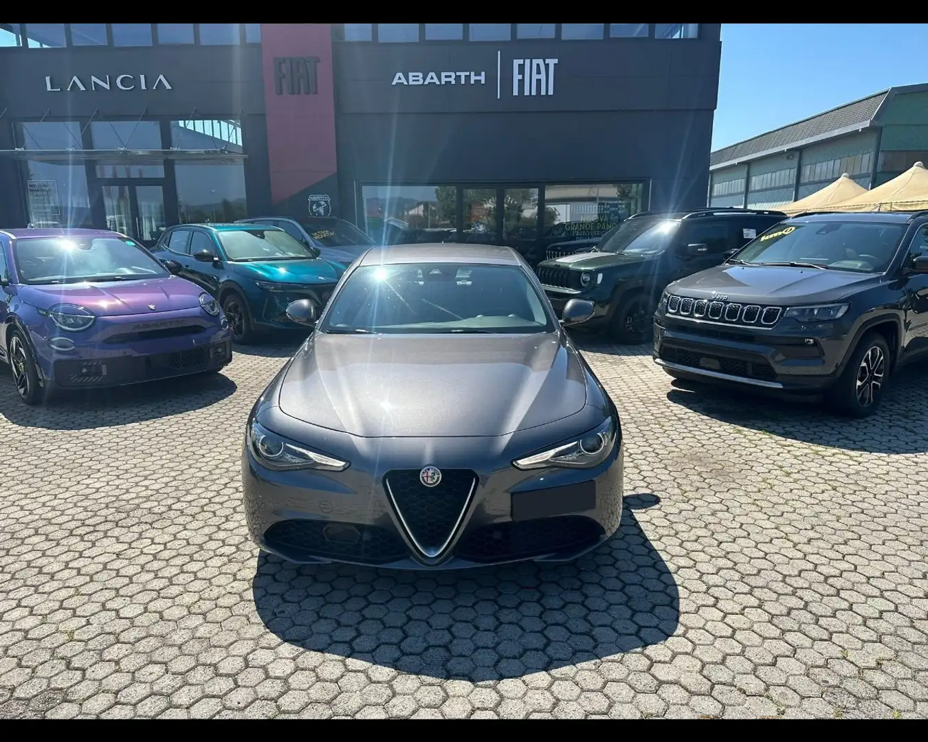 Alfa Romeo Giulia 2016 2.2 t Super 180cv Grigio - 2