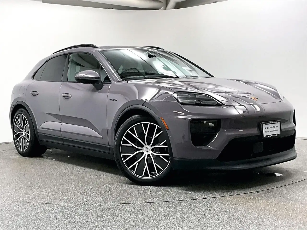 Porsche Macan снимка Porsche Macan