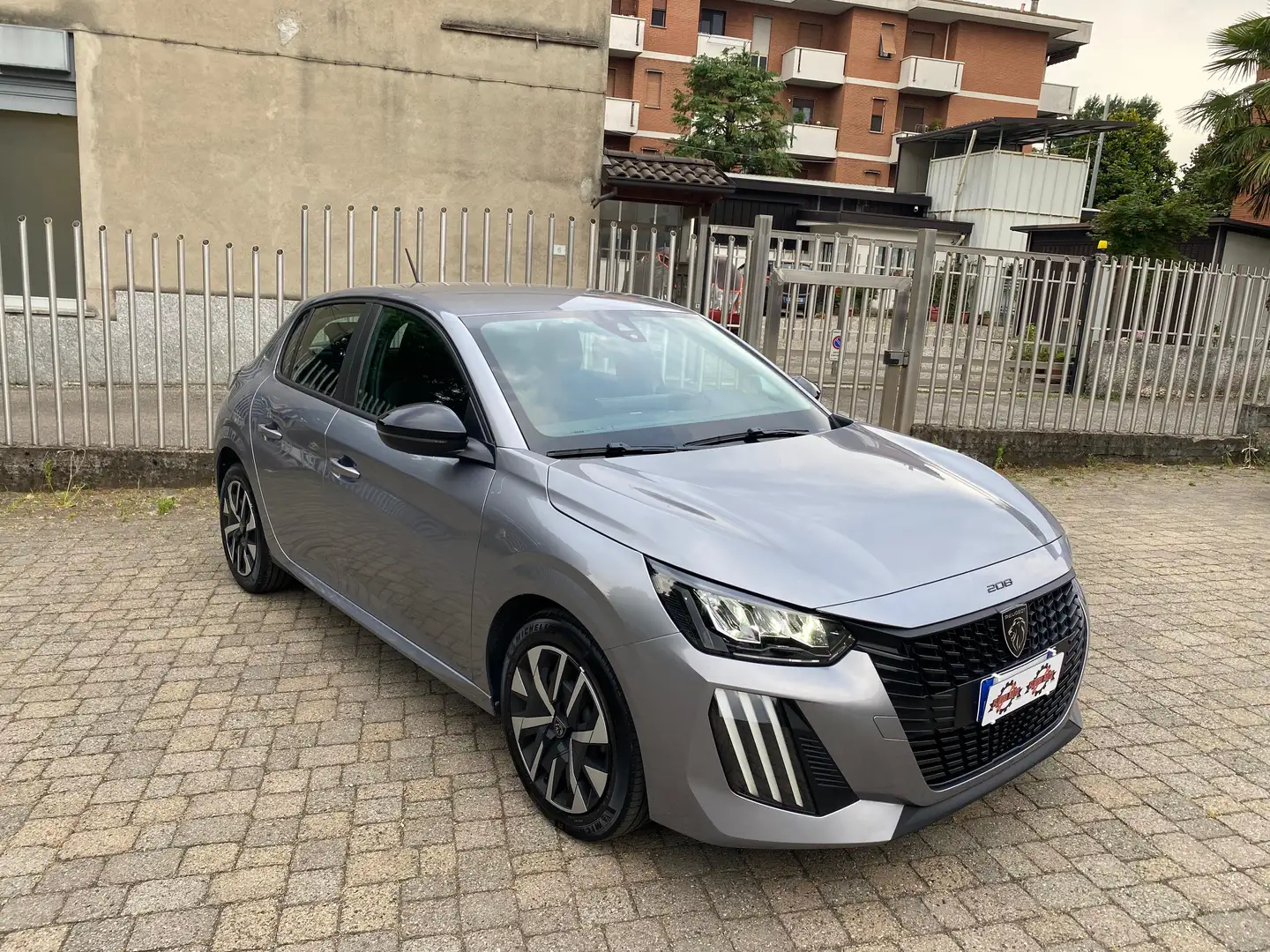 Peugeot 208 1.2 puretech Active s&s 75cv 5porte ok neop - 1