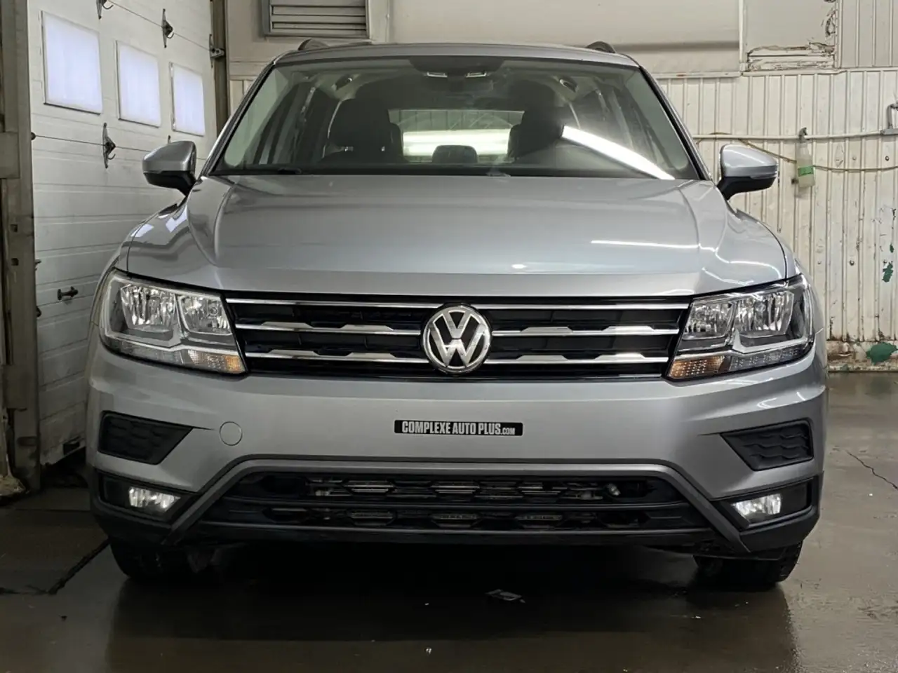 Volkswagen Tiguan снимка Volkswagen Tiguan