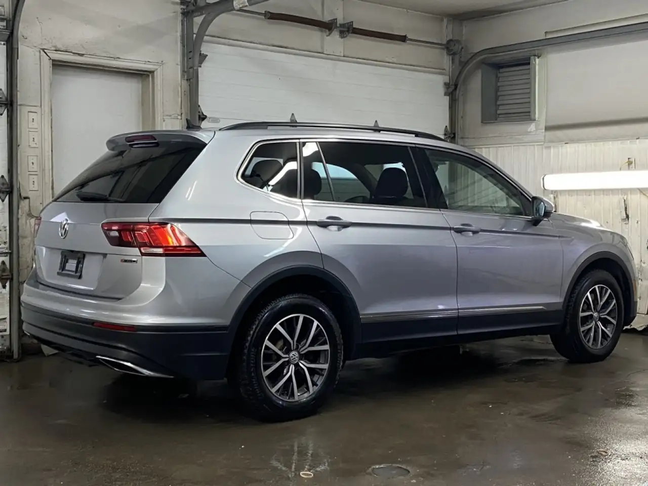 Volkswagen Tiguan снимка Volkswagen Tiguan