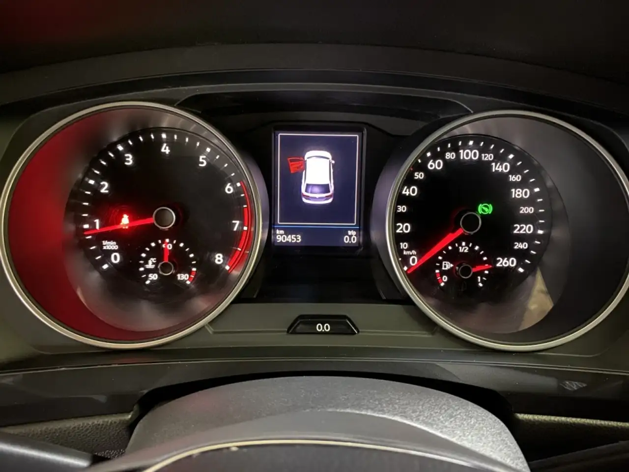 Volkswagen Tiguan снимка Volkswagen Tiguan