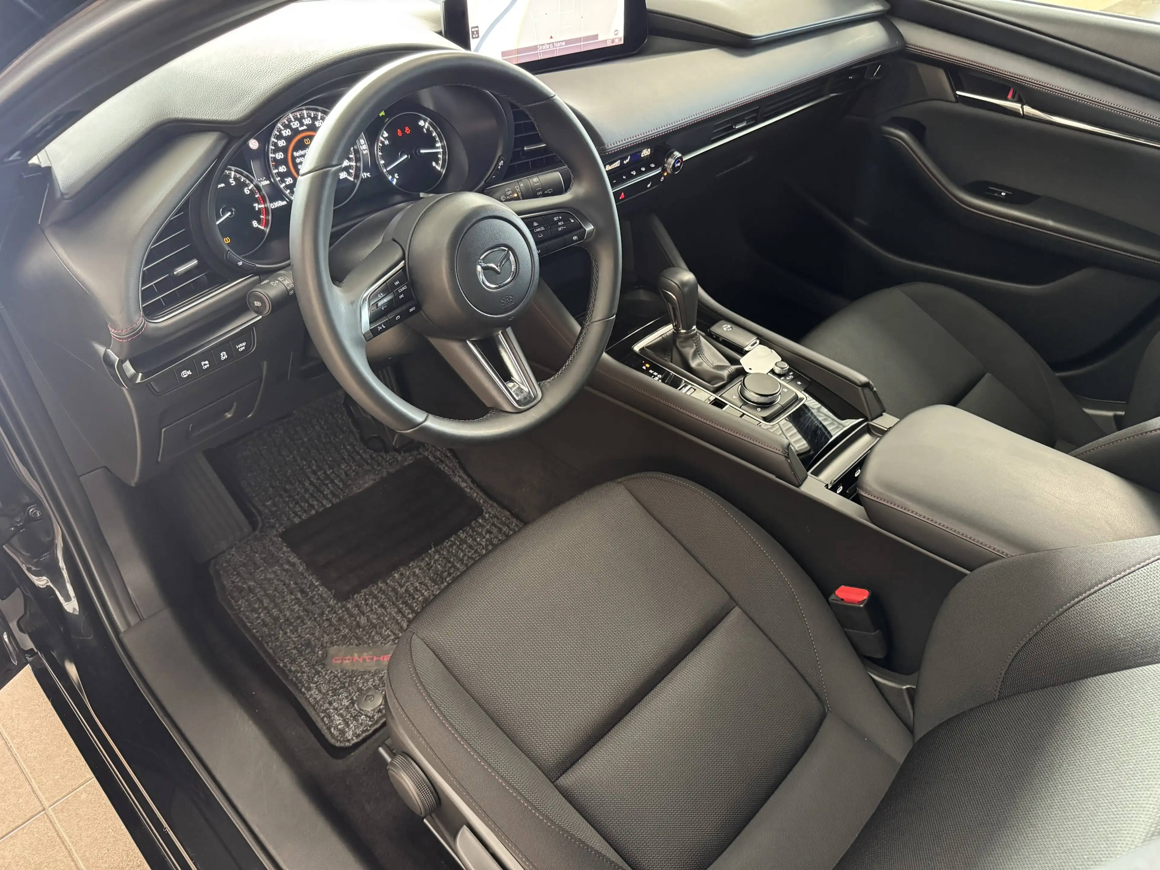 Mazda 3 Homura R.Cam Navi ACC HUD LED SHZ — photo 10