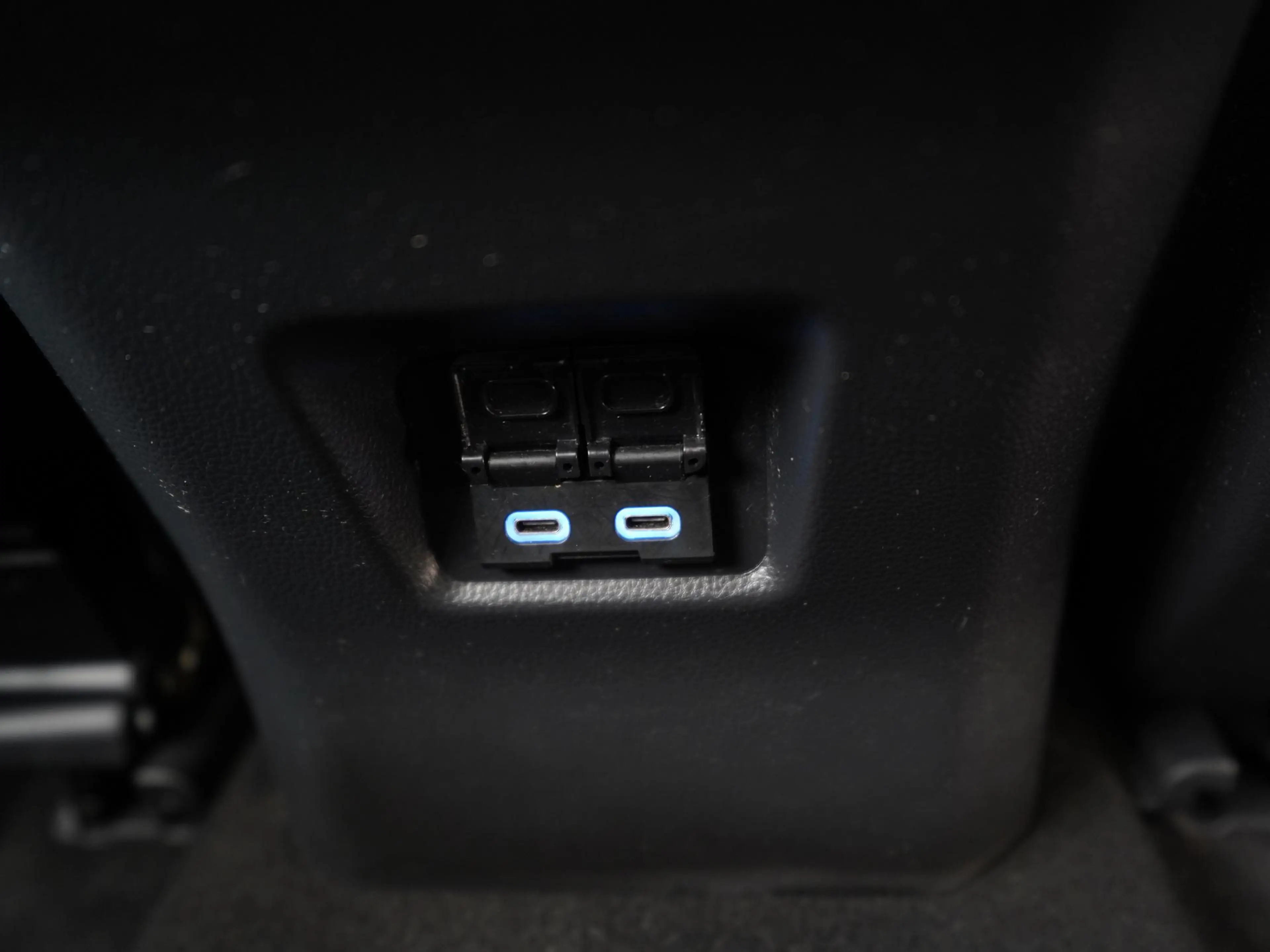 Toyota RAV 4 2.5 Hybrid Business Plus | Leder | Zondag Open! — photo 27