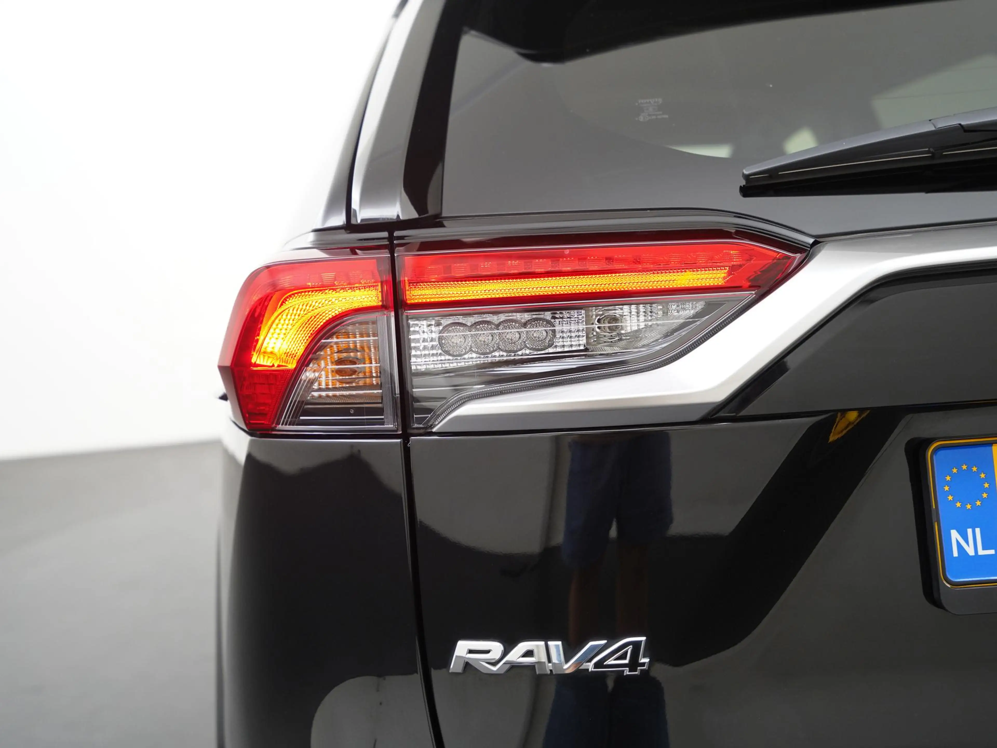 Toyota RAV 4 2.5 Hybrid Business Plus | Leder | Zondag Open! — photo 22