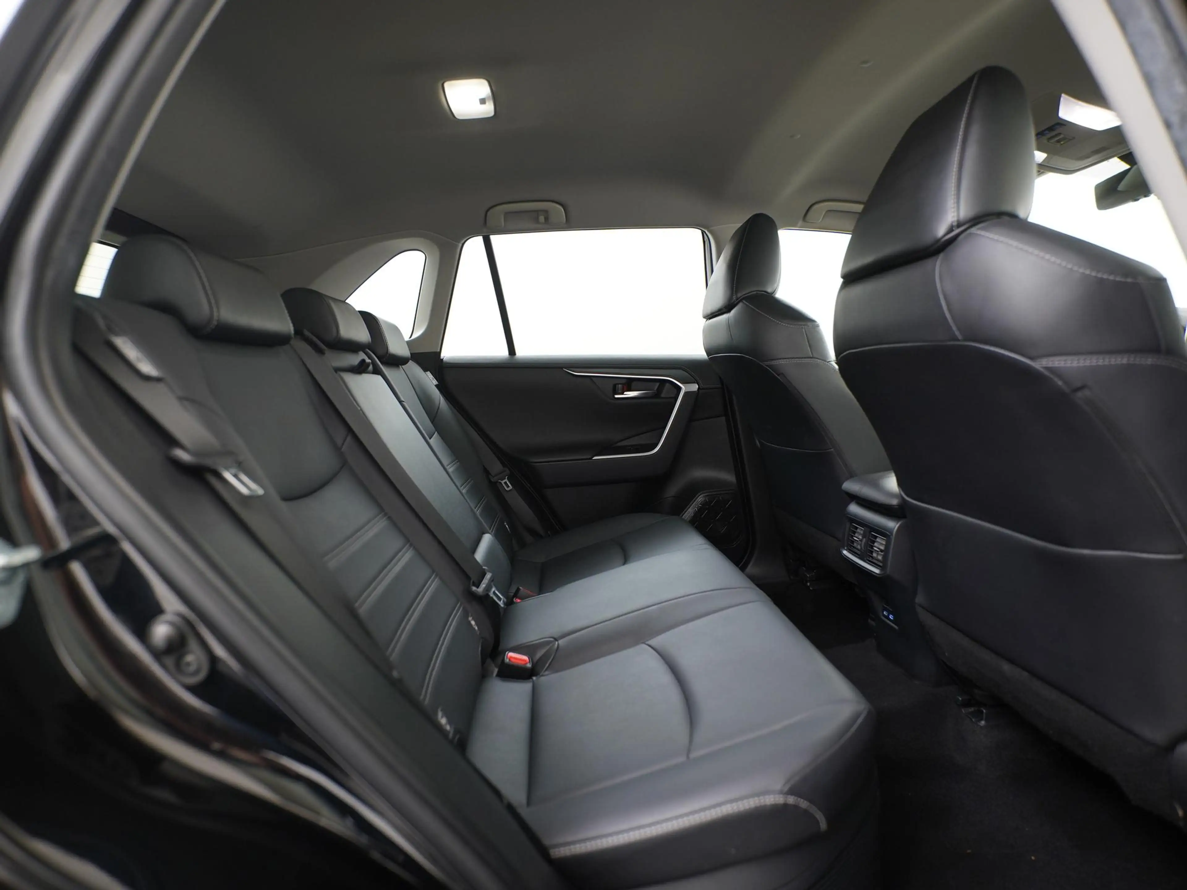 Toyota RAV 4 2.5 Hybrid Business Plus | Leder | Zondag Open! — photo 26