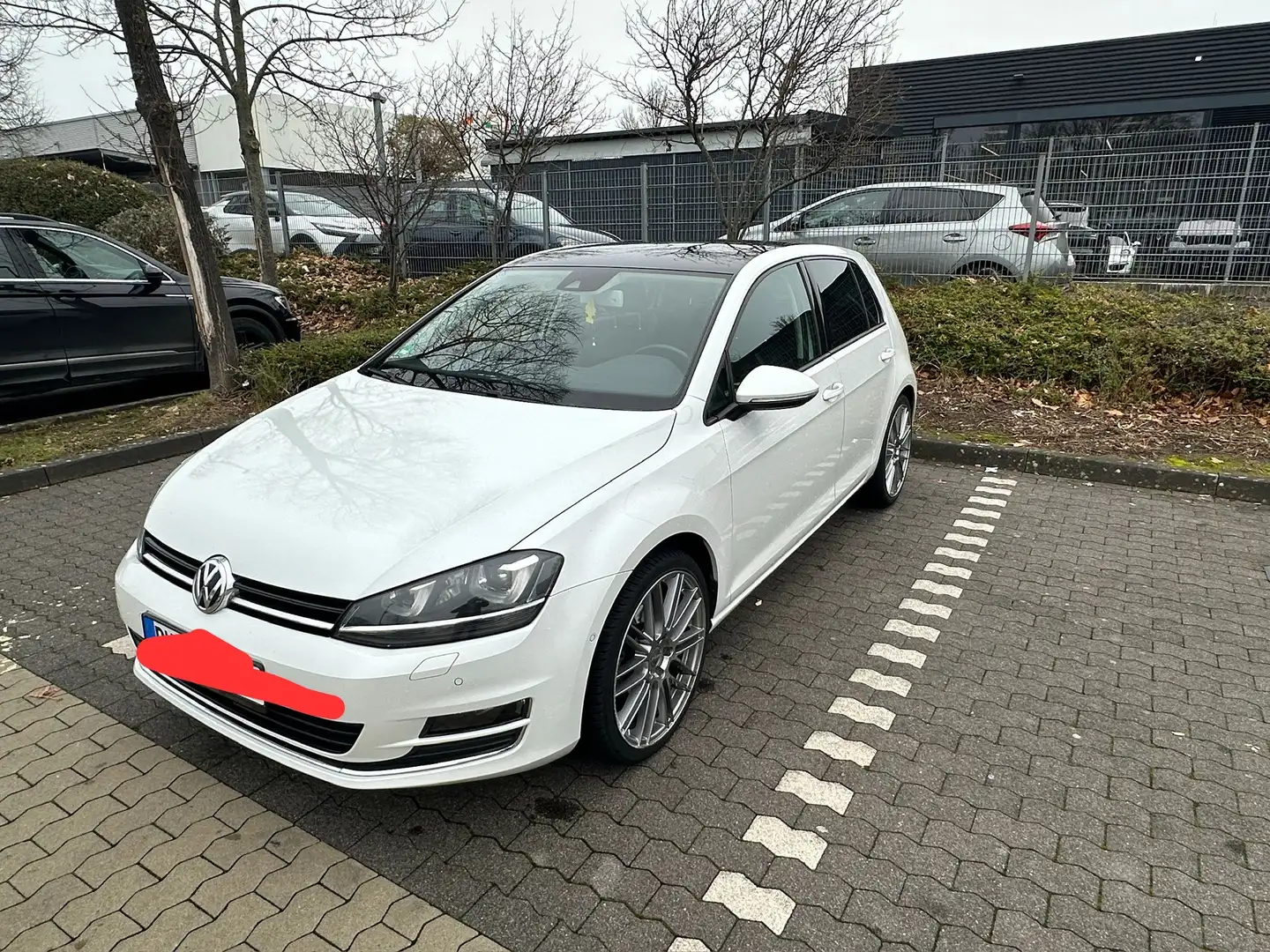 Volkswagen Golf Golf 7 150 PS NightPacket Weiß - 2