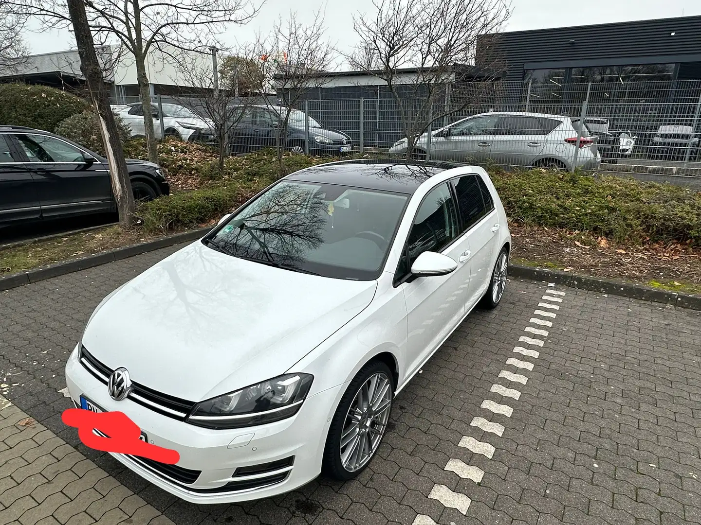 Volkswagen Golf Golf 7 150 PS NightPacket Weiß - 1