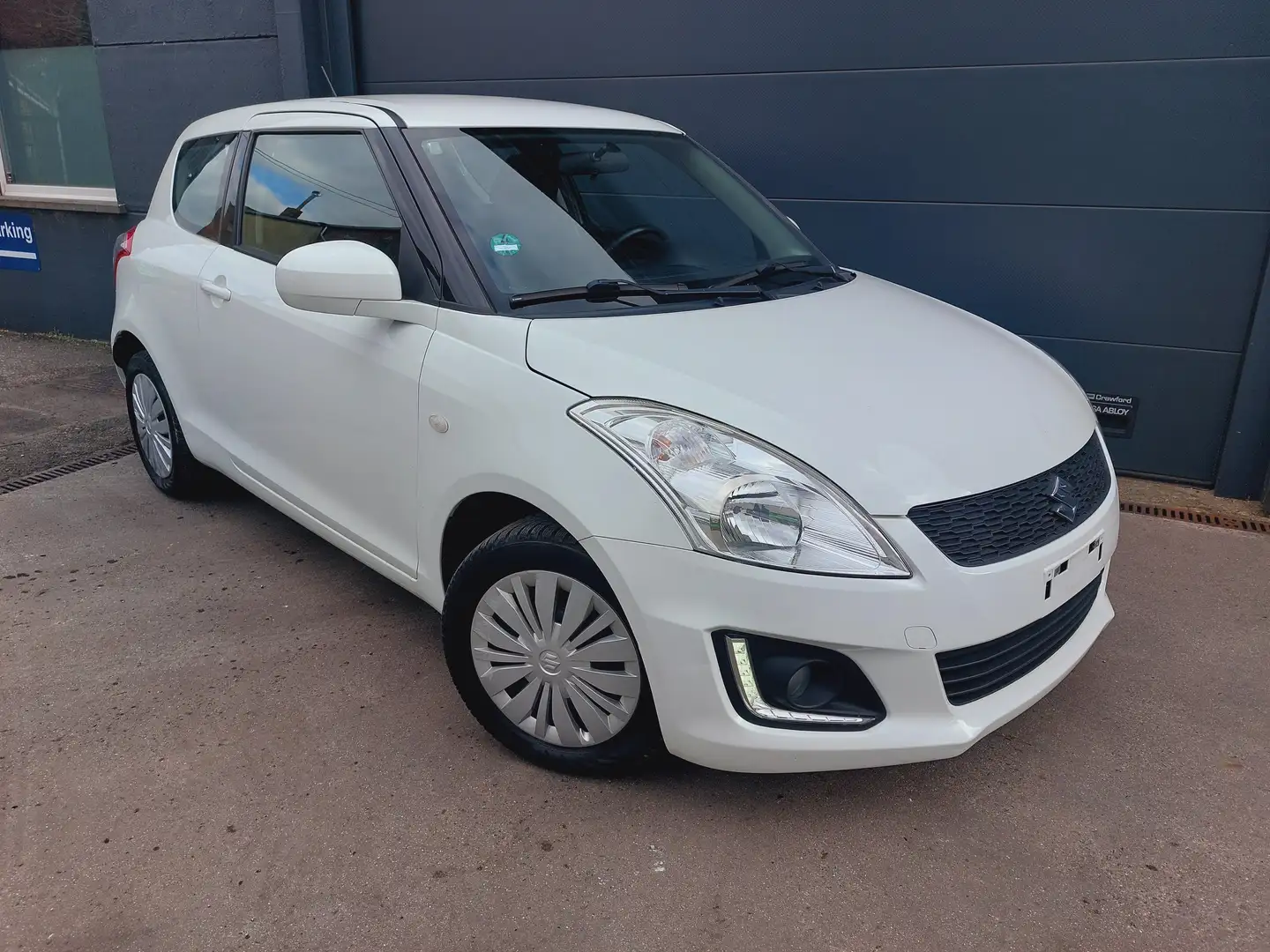Suzuki Swift Swift 1.2i GL LED Blanc - 2