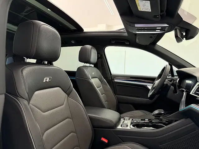 Volkswagen Touareg 4Motion V6 TDI SCR R-Line Aut. Panoramadach AHK Ansicht 23