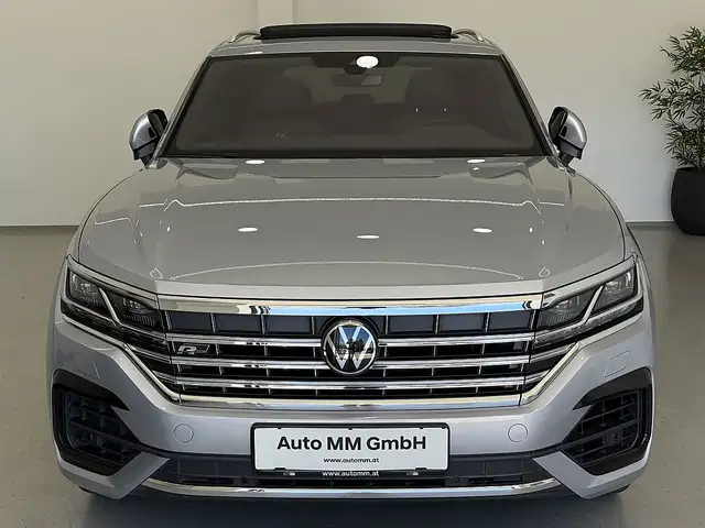 Volkswagen Touareg 4Motion V6 TDI SCR R-Line Aut. Panoramadach AHK Ansicht 6