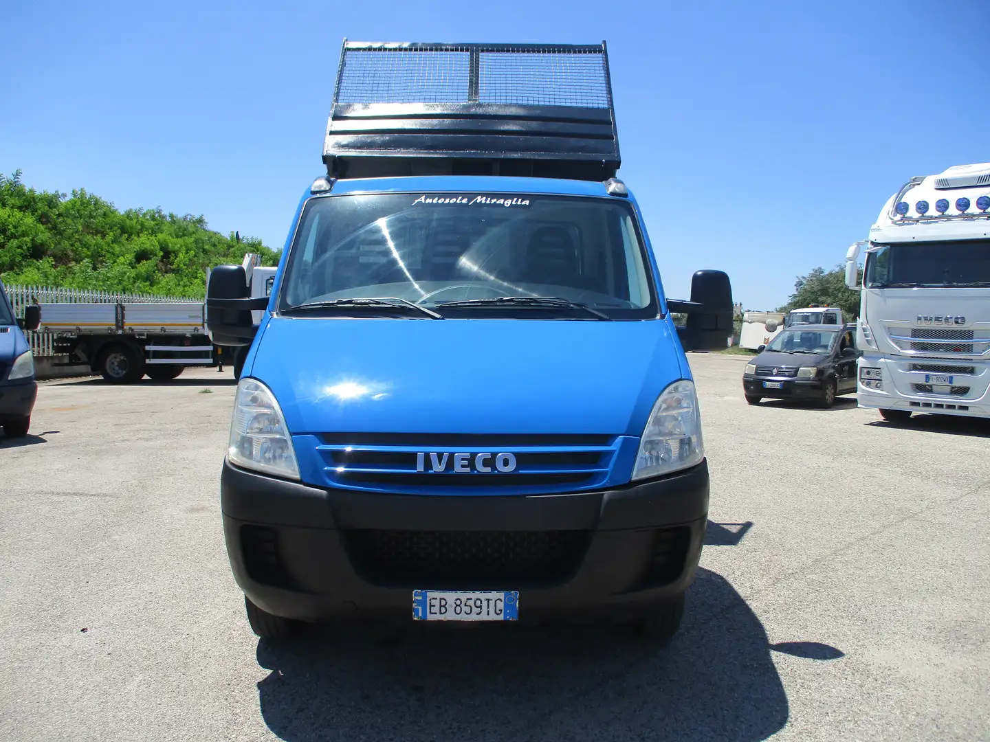 Iveco Daily 35C10 2.3 M-JET RIBALTABILE TRILATERALE Blu/Azzurro - 2