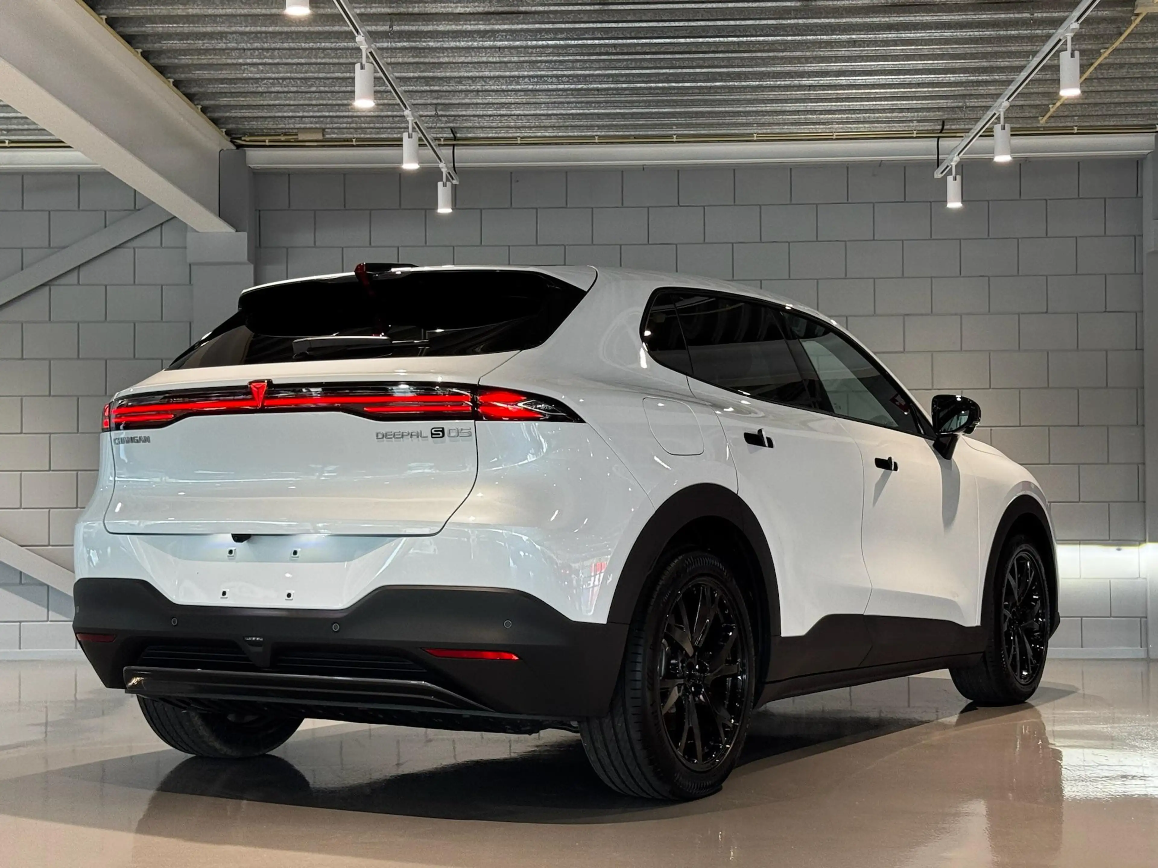 Changan Deepal S05 Max 68.8 kWh DEMODEAL | 272PK | Head-Up | Pano | S — photo 5