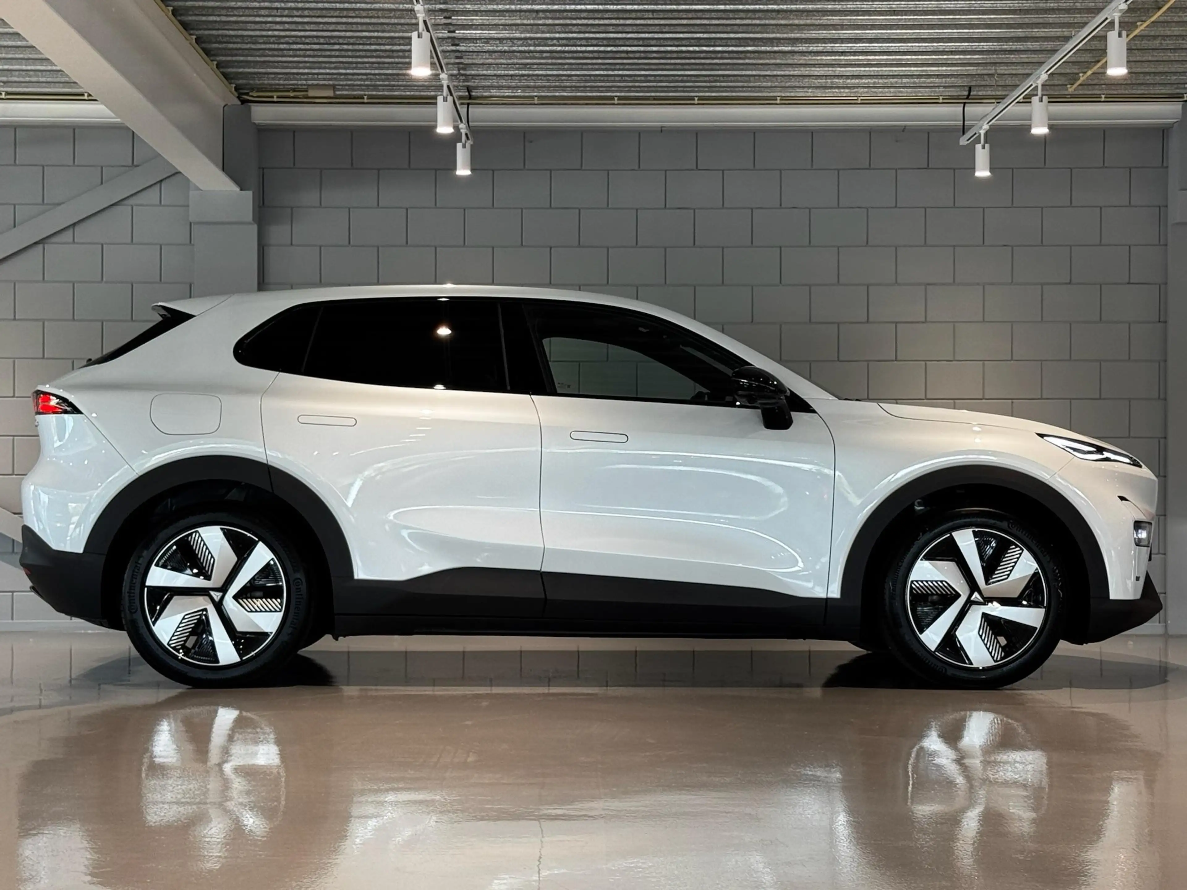 Changan Deepal S05 Max 68.8 kWh DEMODEAL | 272PK | Head-Up | Pano | S — photo 4