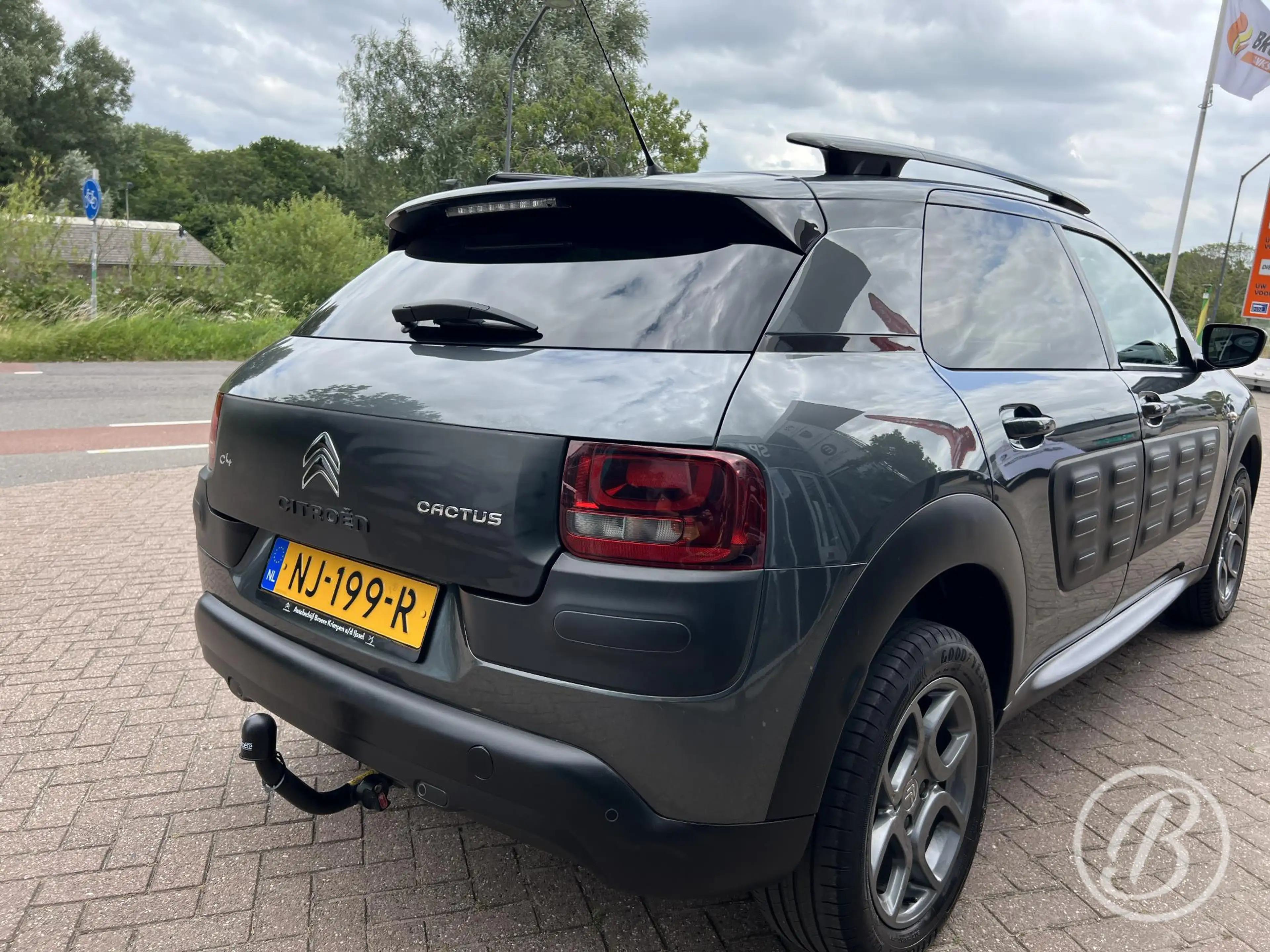 Citroen C4 Cactus 1.2 82 pk Business Shine Trekhaak — photo 30