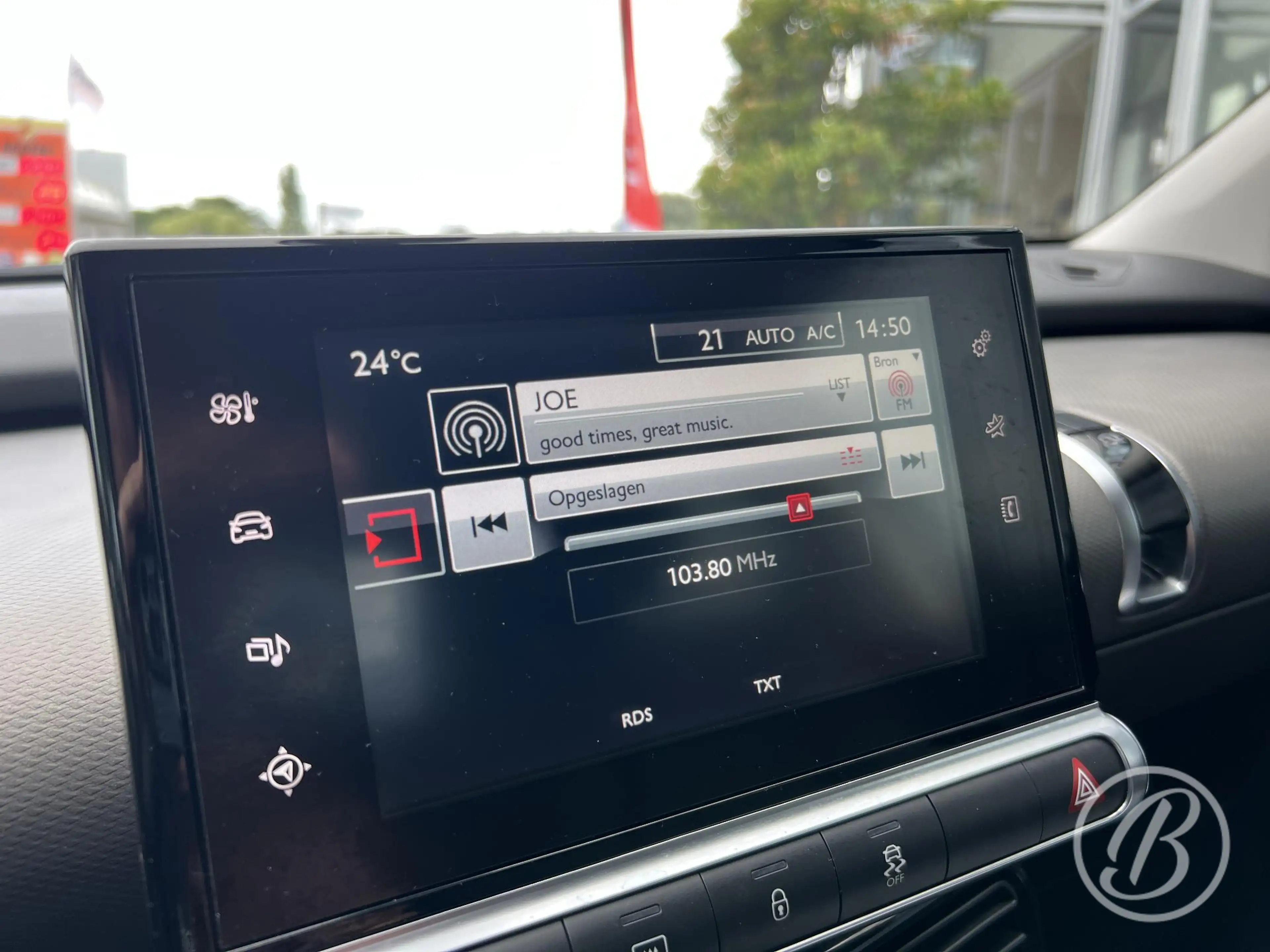Citroen C4 Cactus 1.2 82 pk Business Shine Trekhaak — photo 23