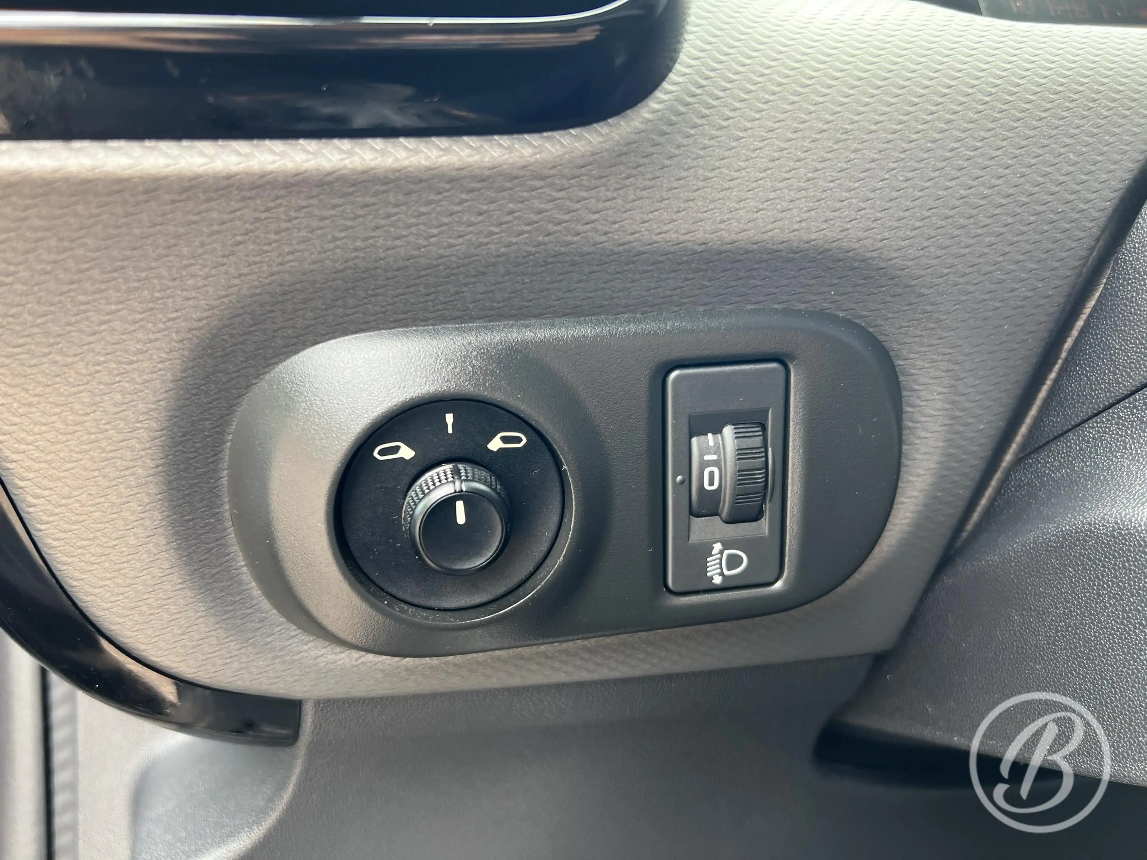 Citroen C4 Cactus 1.2 82 pk Business Shine Trekhaak — photo 31