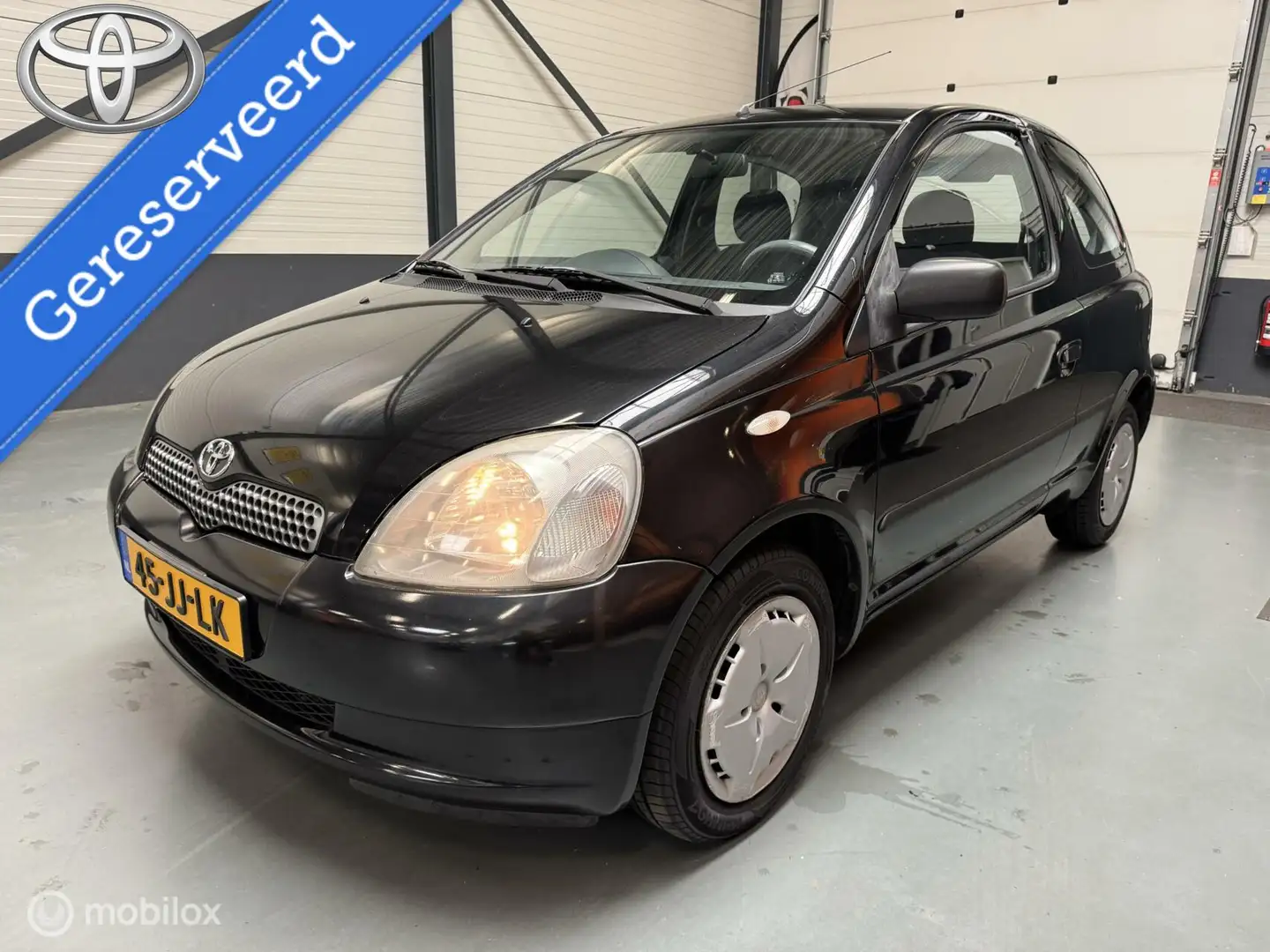 Toyota Yaris 1.3-16V VVT-i YORIN Airco|1e Eig|Dealer Auto! Zwart - 1
