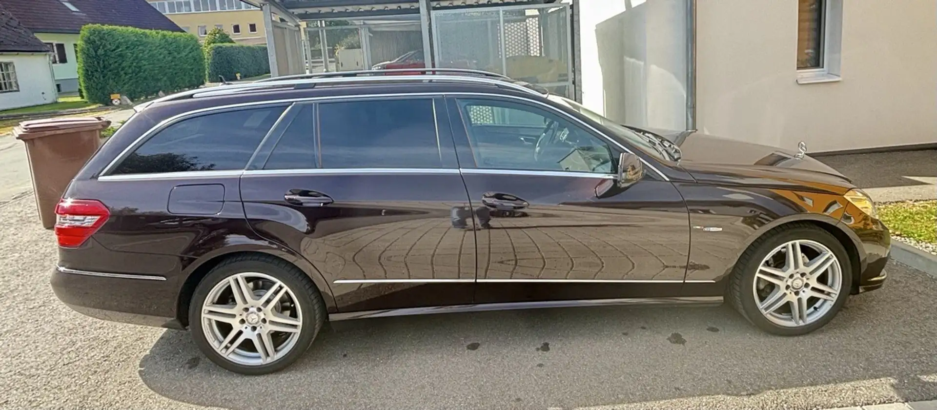 Mercedes-Benz E 350 T CGI BlueEfficiency Avantgarde Aut. - 2