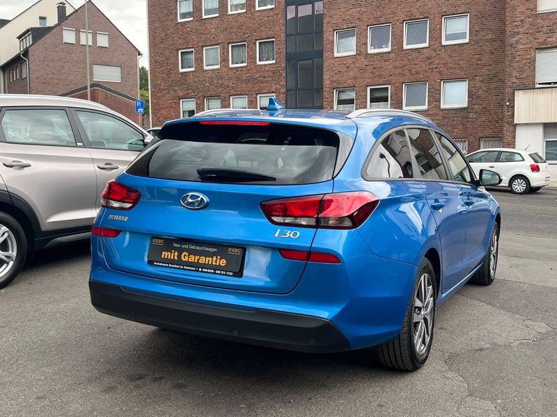 Hyundai i30 cw Family + — photo 9