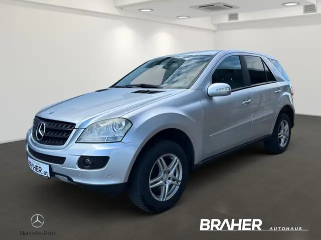 Mercedes-Benz ML 280 CDI 4MATIC off-road vehicle PTS Shz
