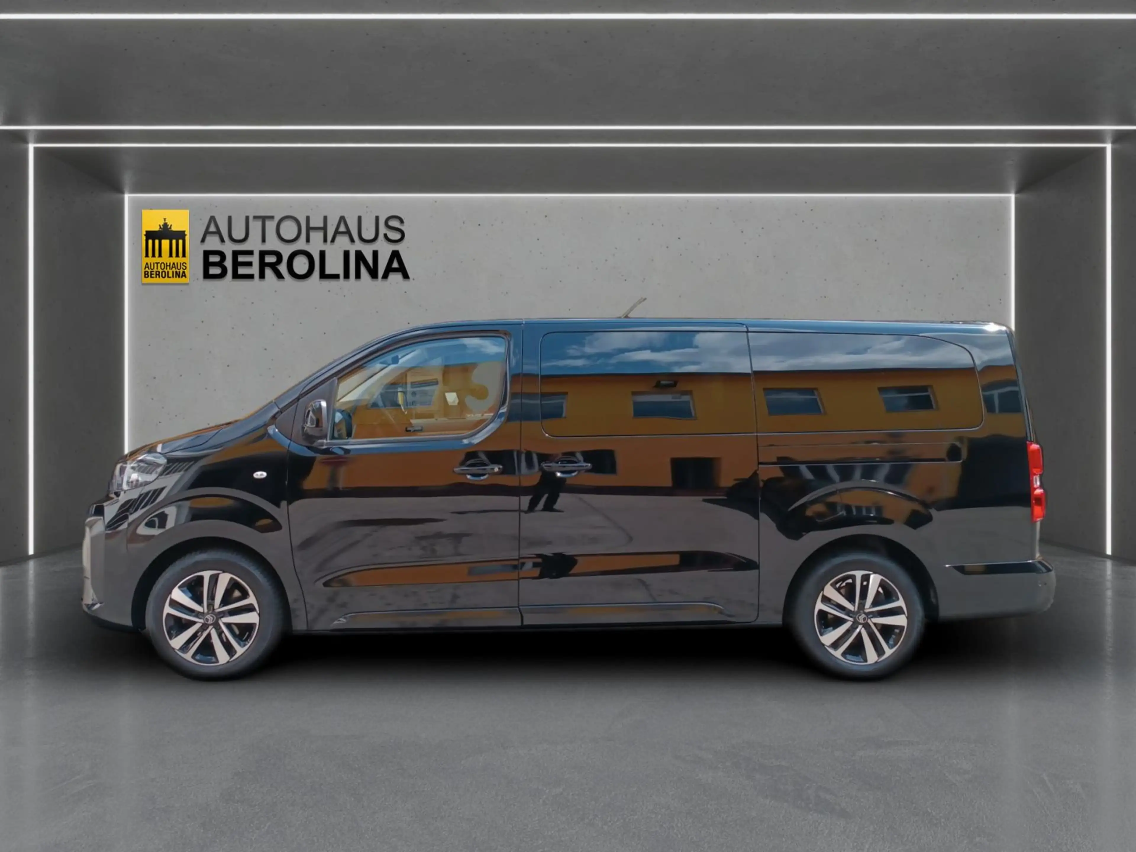 Citroen Spacetourer Spacetourer 2.0 BlueHDi 180 Plus XL Aut. *R-CAM* — photo 4