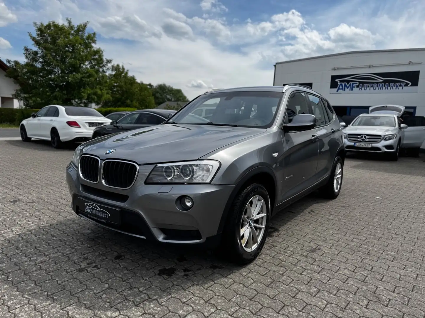 BMW X3 Baureihe X3 xDrive 20 d Leder Navi Xenon Gris - 1