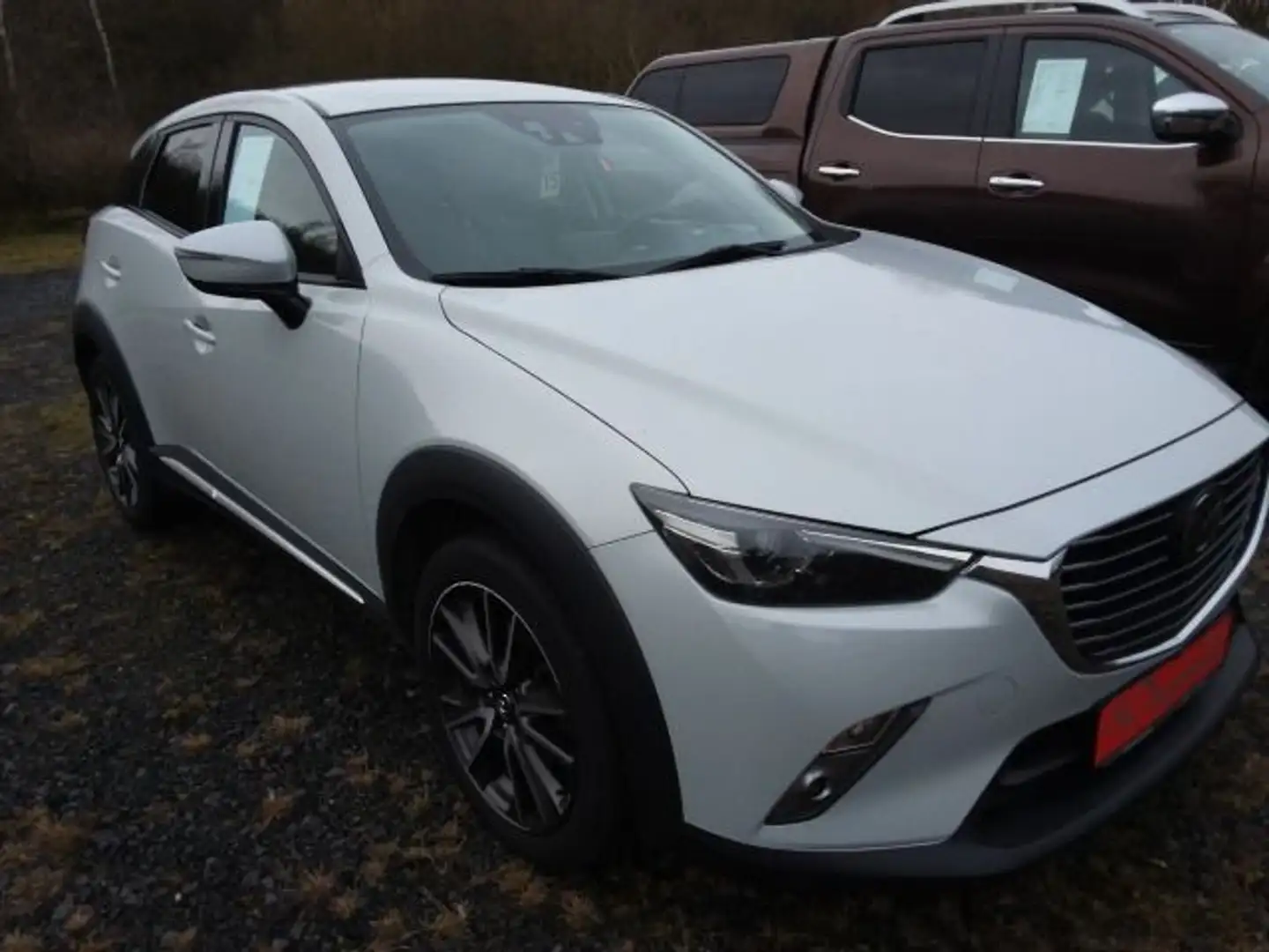 Mazda CX-3 2.0 SKYACTIV-G Sports-Line AWD Weiß - 2