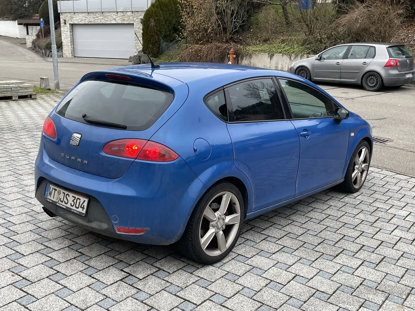 SEAT Leon Cupra - 2