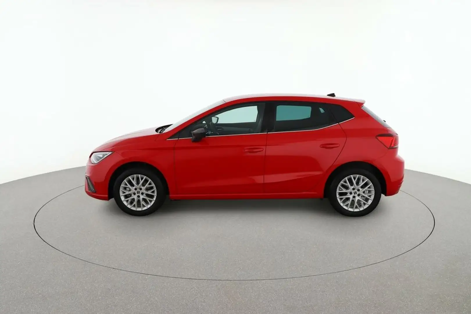 SEAT Ibiza 1.0 TSI S&S Xcellence 115 Rojo - 2
