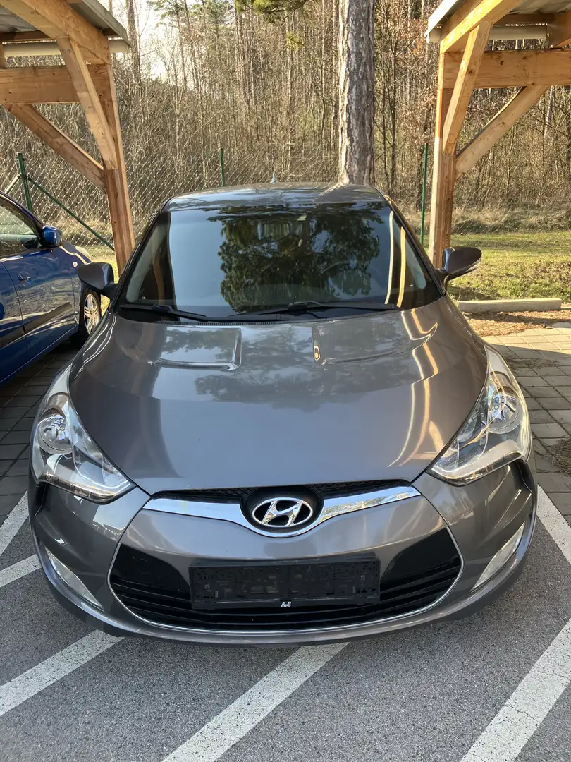 Hyundai VELOSTER 1,6 GDI - 1