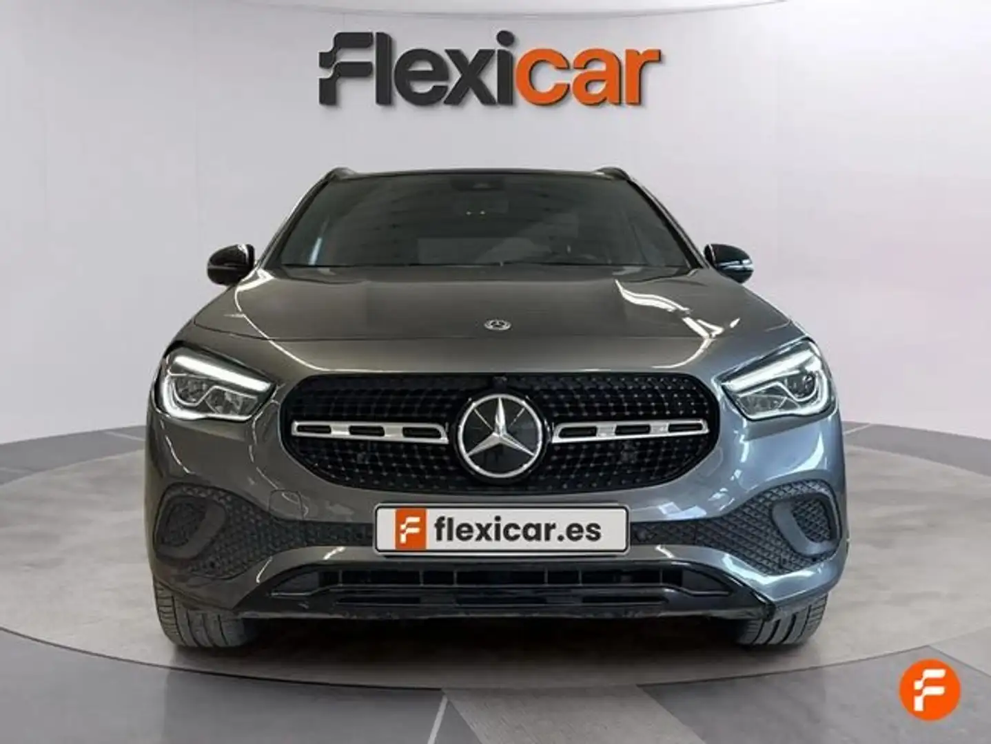 Mercedes-Benz GLA 200 200d Gris - 2