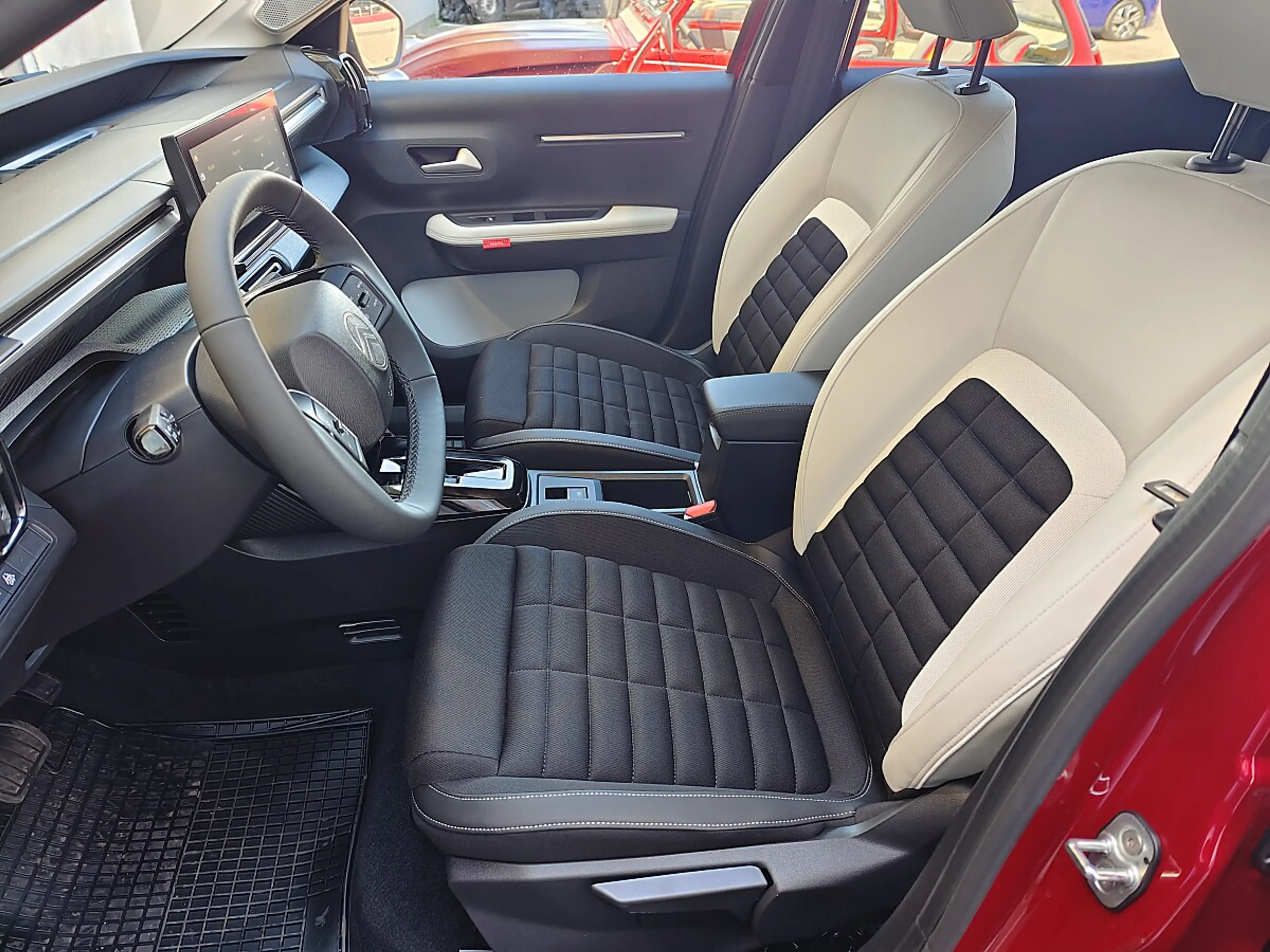 Citroen C3 Aircross Hybrid mHEV 145 ë-DSC6 Automatik MAX +Winter Pa... — photo 11