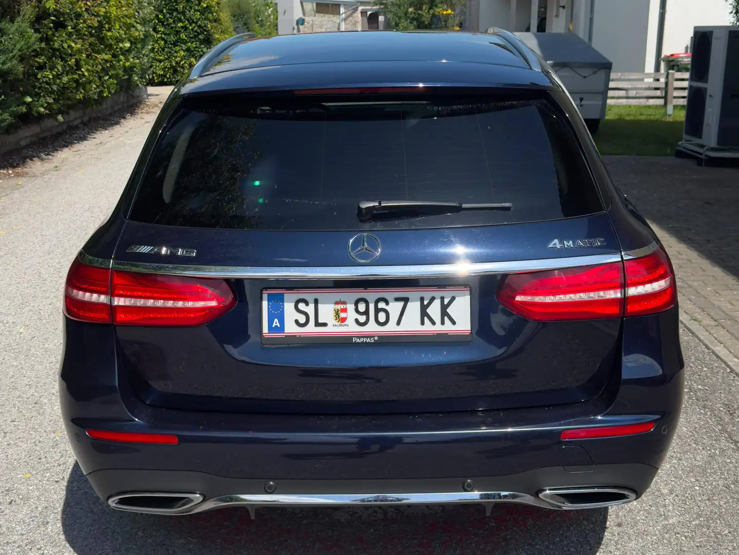 Mercedes-Benz E 220 E 220 d T 4MATIC Aut. Blau - 2