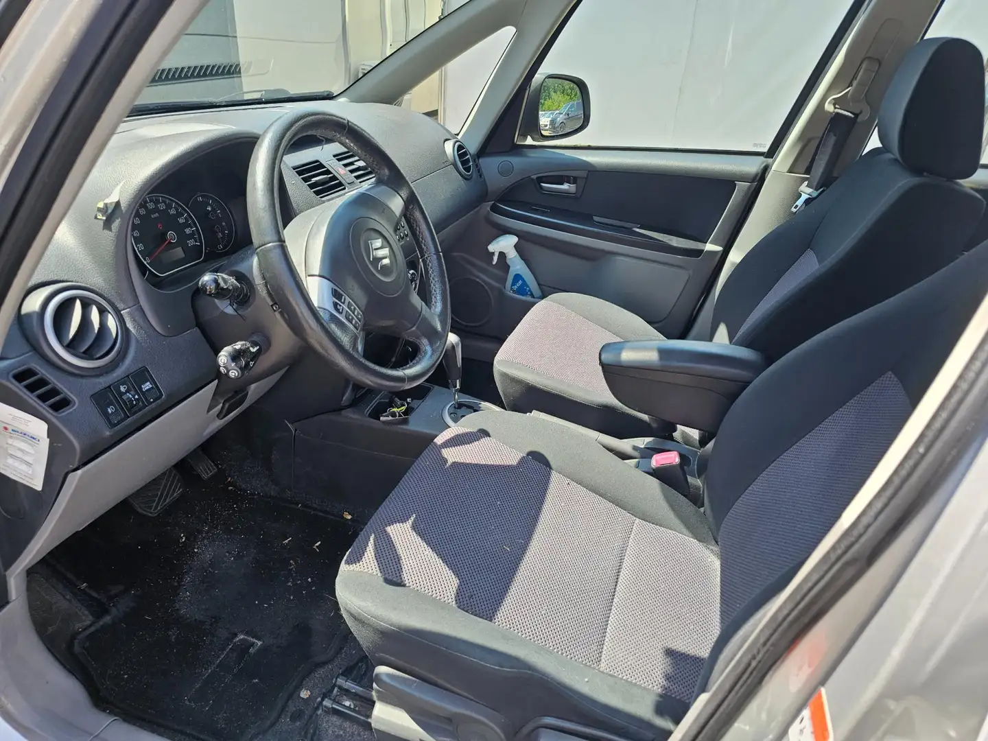 Suzuki SX4 1.6 Exclusive AUTOMAAT/airco/CRUISE Grijs - 2
