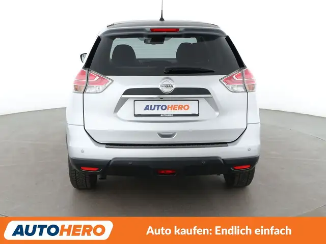 Nissan X-Trail view 5