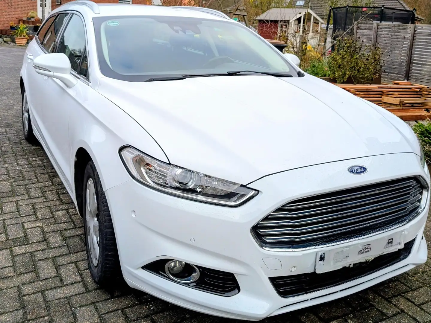 Ford Mondeo Mondeo Turnier 1.6 TDCi Start-Stopp Titanium Bianco - 1