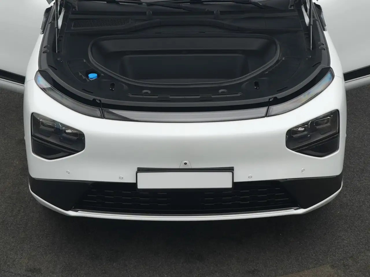 XPENG G9