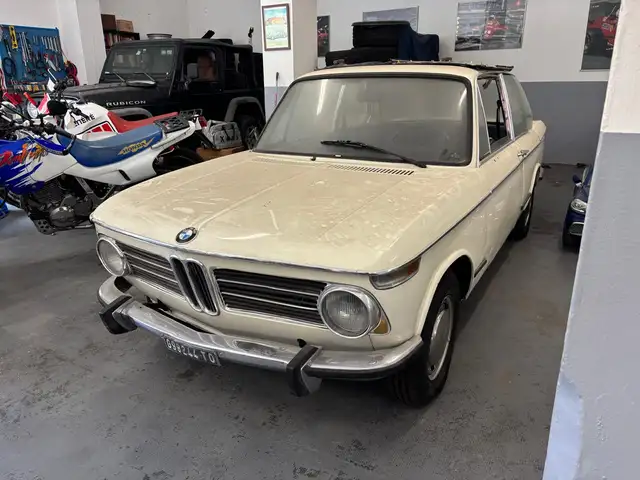 BMW 2002 2002 Prima serie fari posteriori tondi