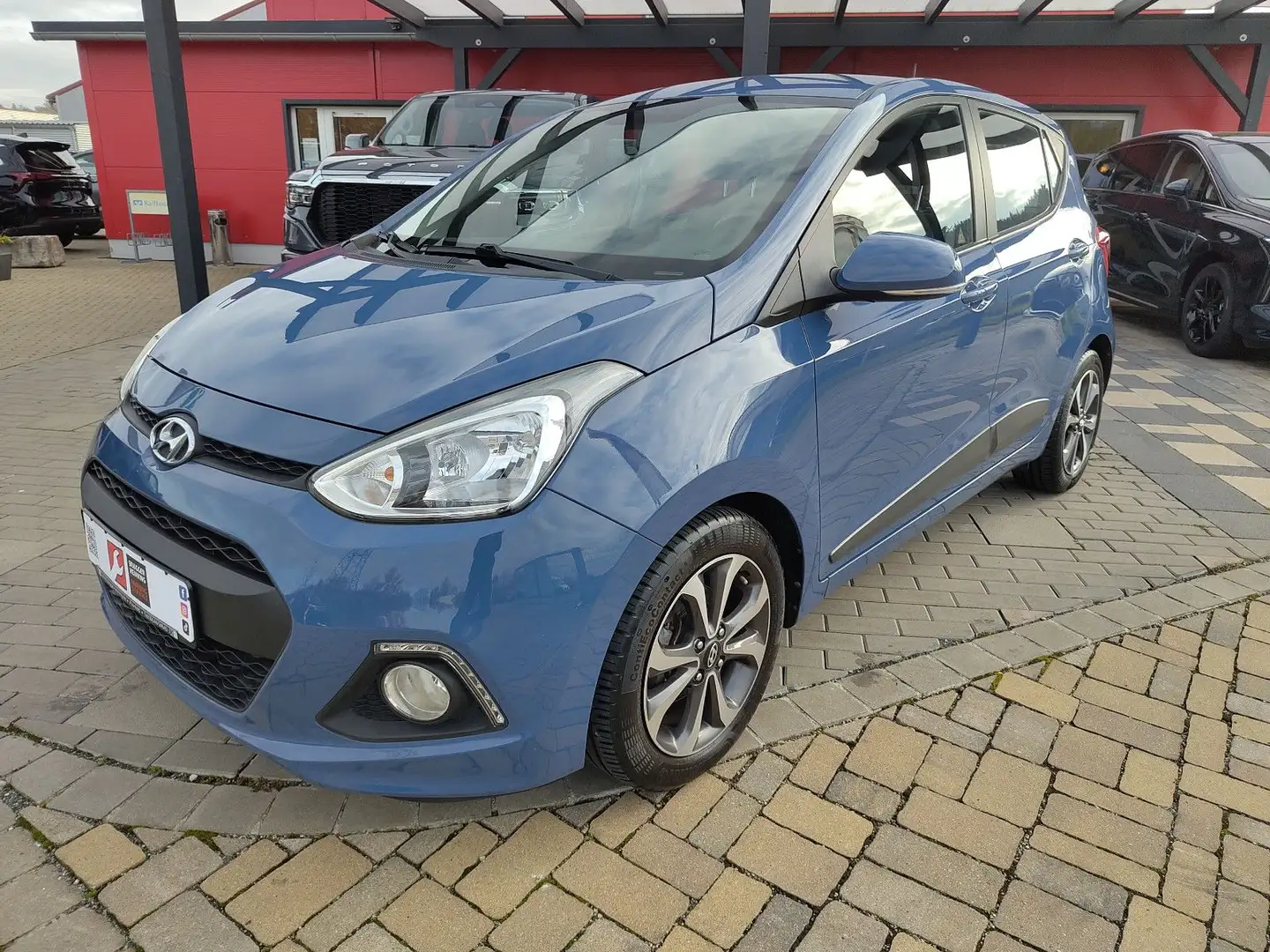 Hyundai i10 1.0 YES! Klima Sitzheizung Blau - 1